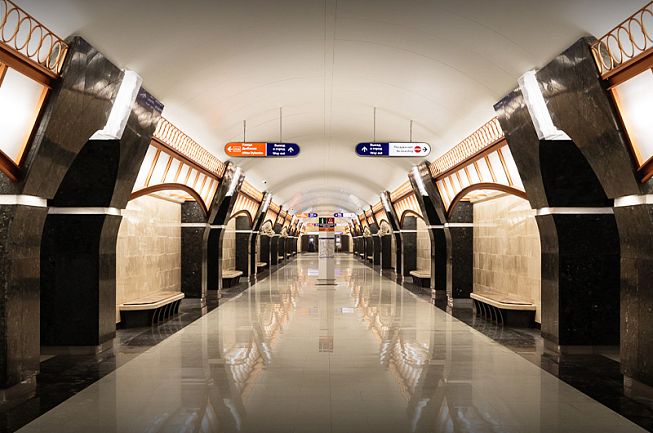 Световые решения для новой глубины: наш вклад в станцию метро «Горный институт»